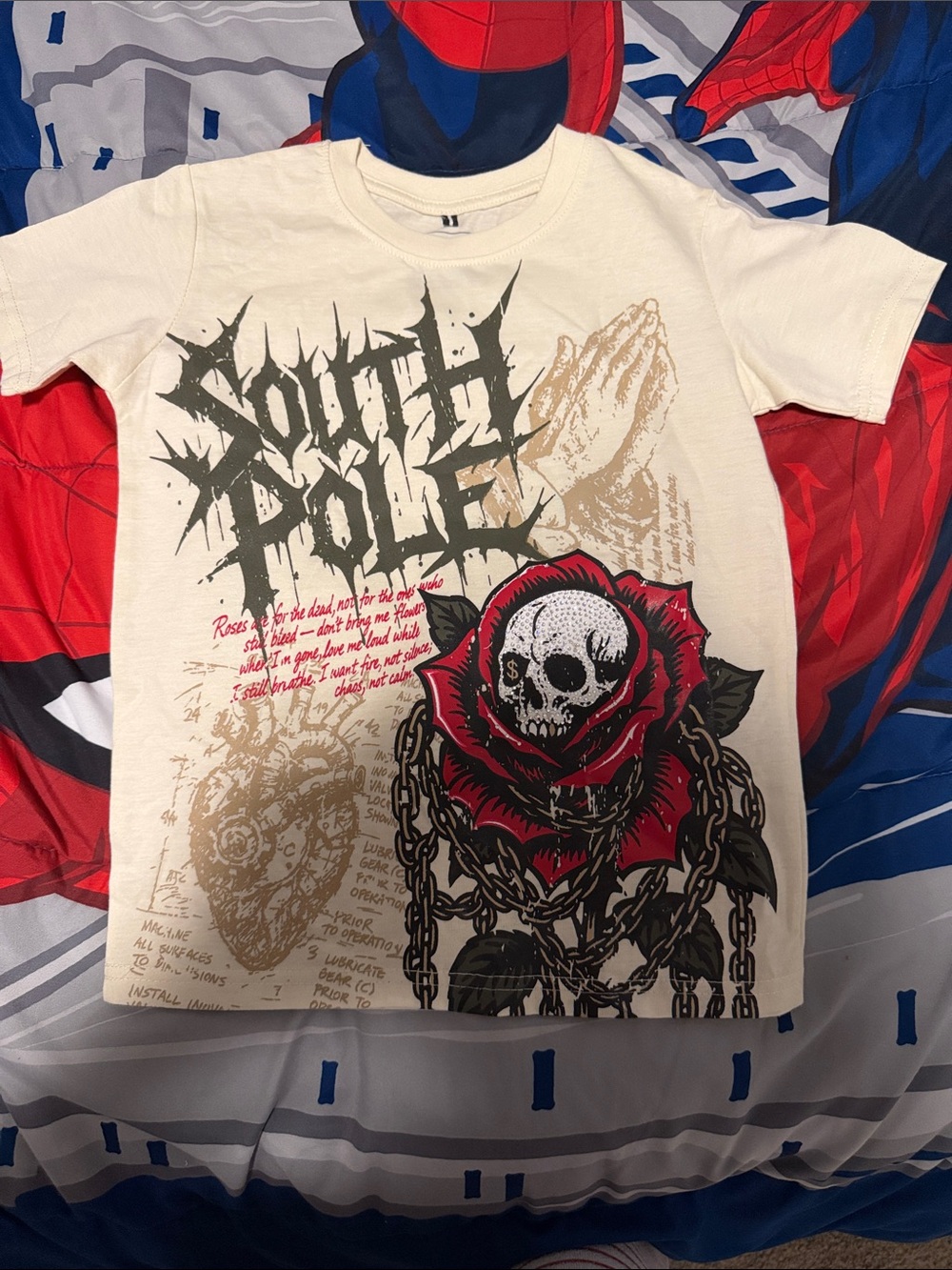 South Pole Cream Tee with Red Rose & Skull Graphic